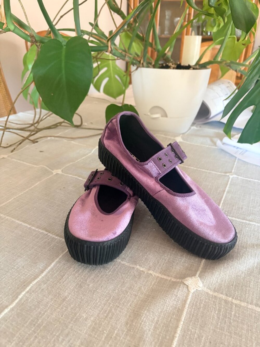 VANS Women's Mary Jane Creeper Platform Shoes Women's Size 10, Lavender